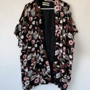 Maison Scotch Floral Kimono Jacket Black Base – One Size Fit (S/M/L)